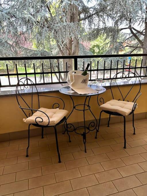 Ferienwohnung Casa Di Lillo Merate Exterior foto